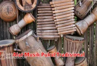 Alat Musik Pukul Tradisional