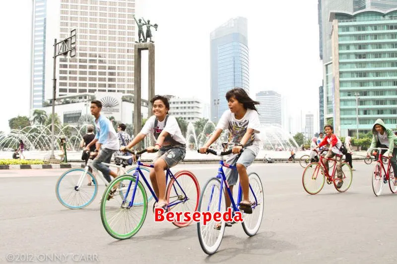 Bersepeda