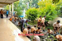 Kerja Bakti Sekolah